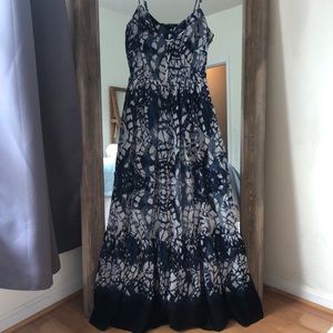 Betsy Johnson Maxi dress